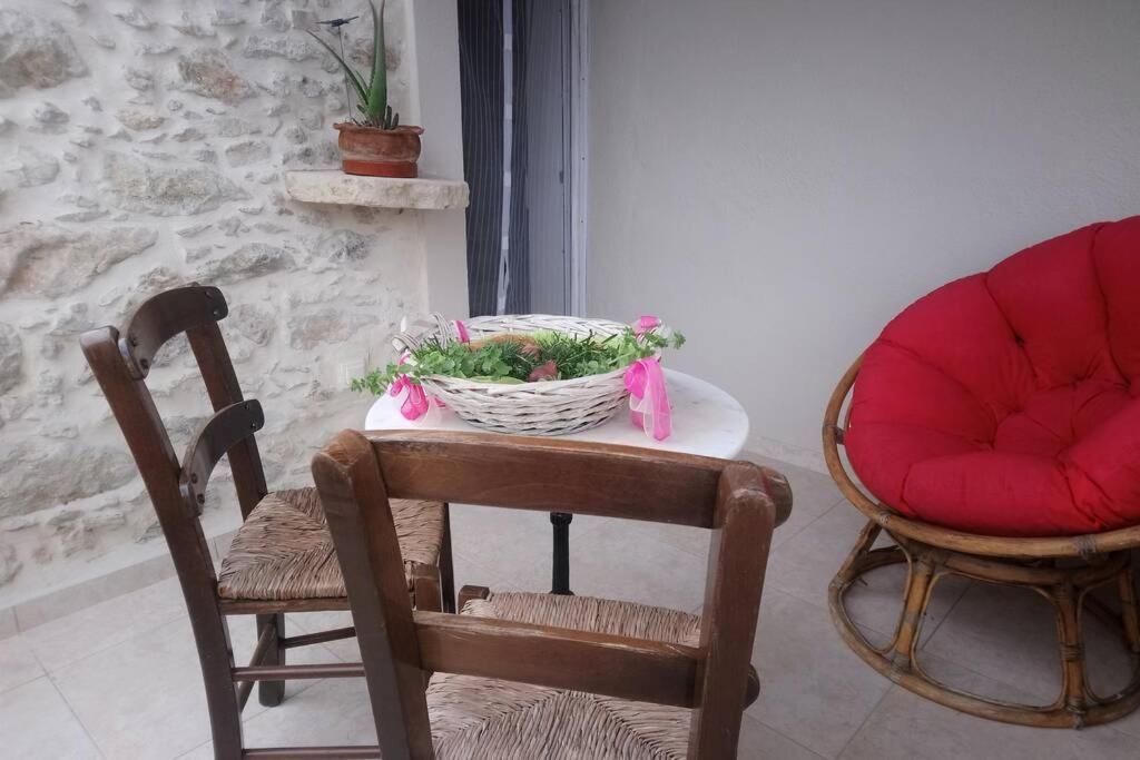 Eirini'S Traditional House Lístaros المظهر الخارجي الصورة