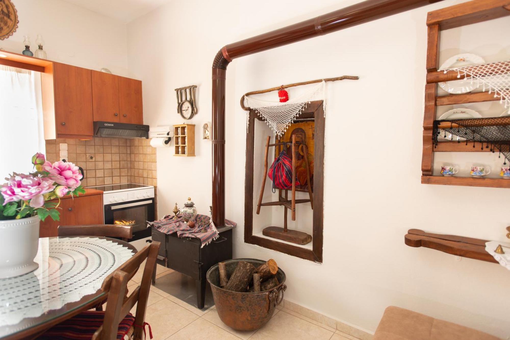 Eirini'S Traditional House Lístaros المظهر الخارجي الصورة