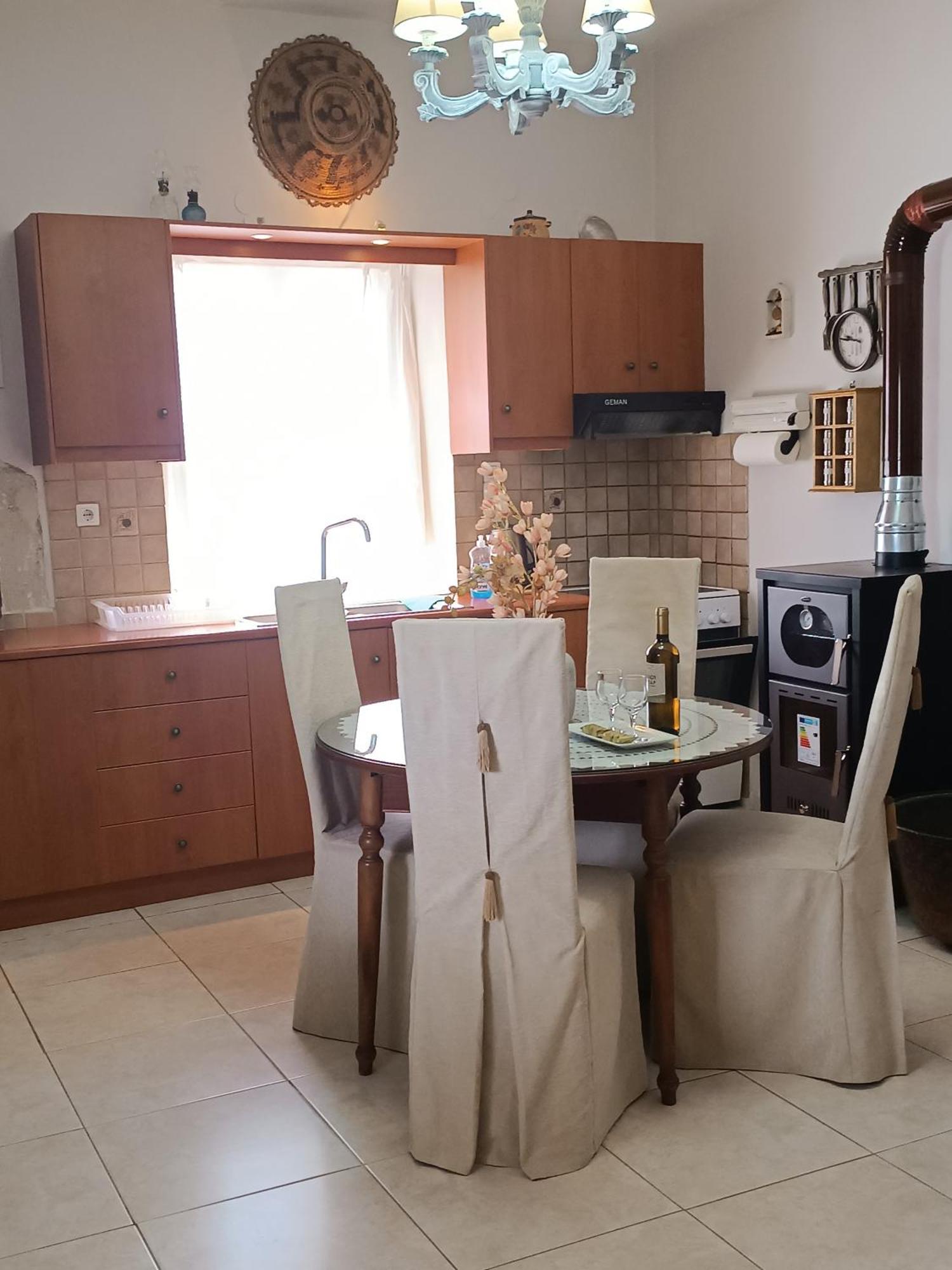 Eirini'S Traditional House Lístaros المظهر الخارجي الصورة